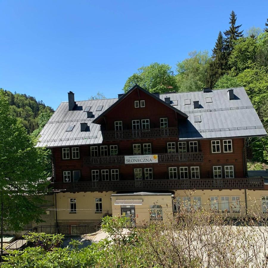 Sloneczna Hotel Miedzygorze Exterior photo